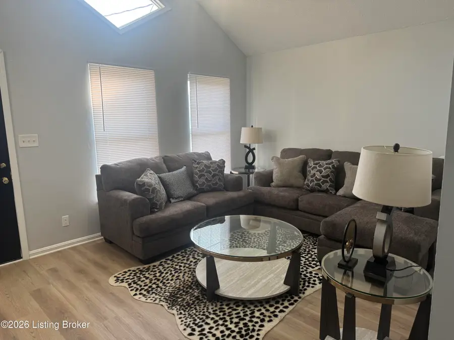 2917 W Muhammad Ali Blvd, Louisville, KY 40212 - #3