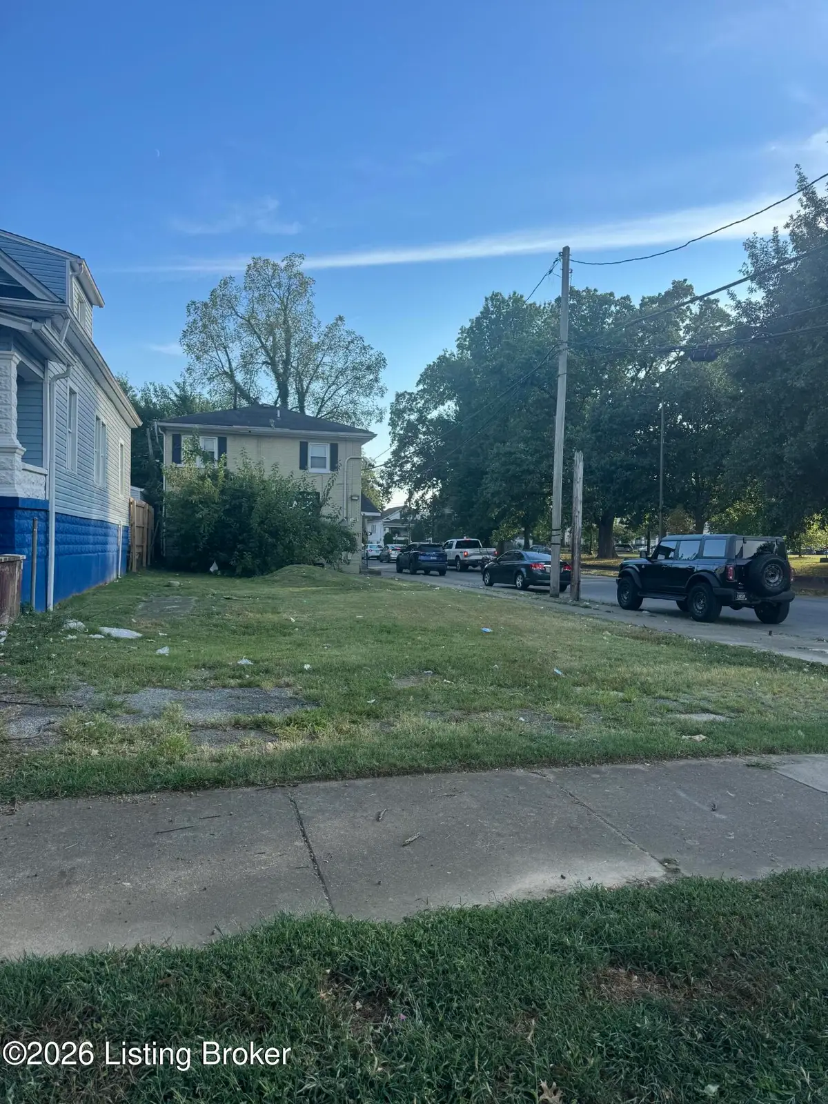 2126 W Kentucky St, Louisville, KY 40210 - #1