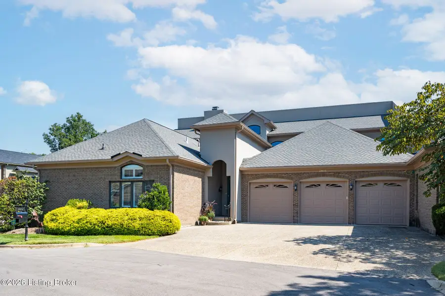 2601 Alia Cir, Louisville, KY 40222 - #2