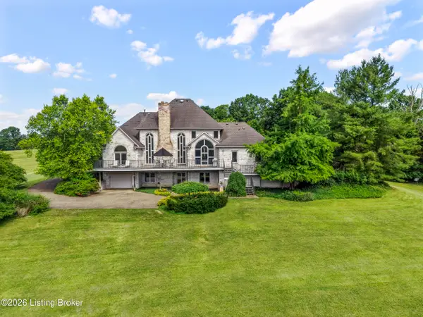 510 Crenshaw Ln, Fisherville, KY 40023