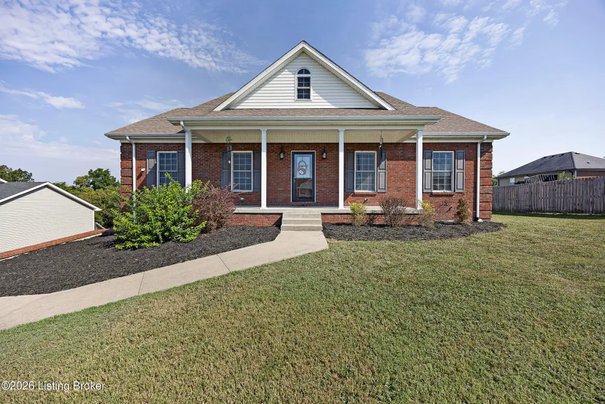 102 Comanche Ct, Bloomfield, KY 40008 - #1