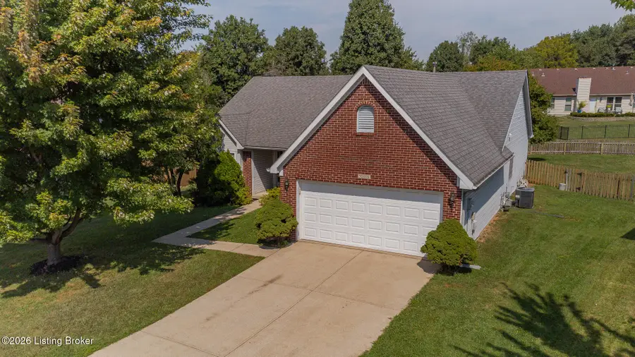 10815 Silvermoon Ct, Louisville, KY 40241 - #2