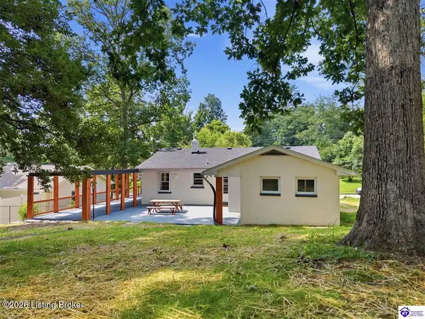 316 Deepwood Dr, Elizabethtown, KY 42701
