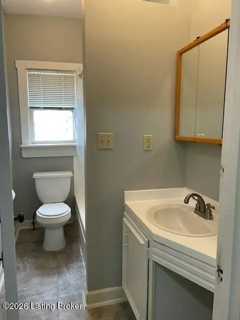 2824 Hale Ave, Louisville, KY 40211 - #2