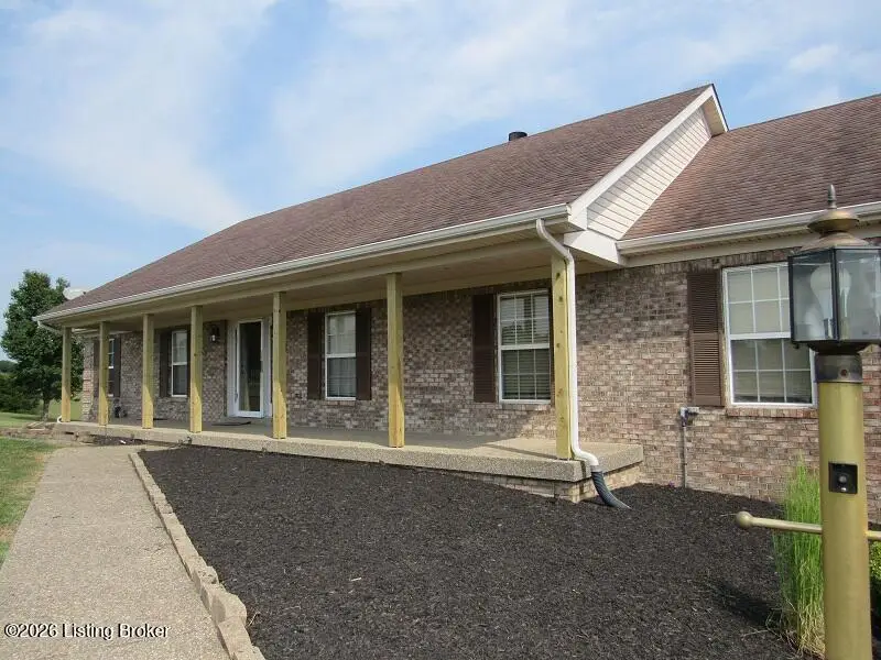 1000 Lakeside Dr, Taylorsville, KY 40071 - #1