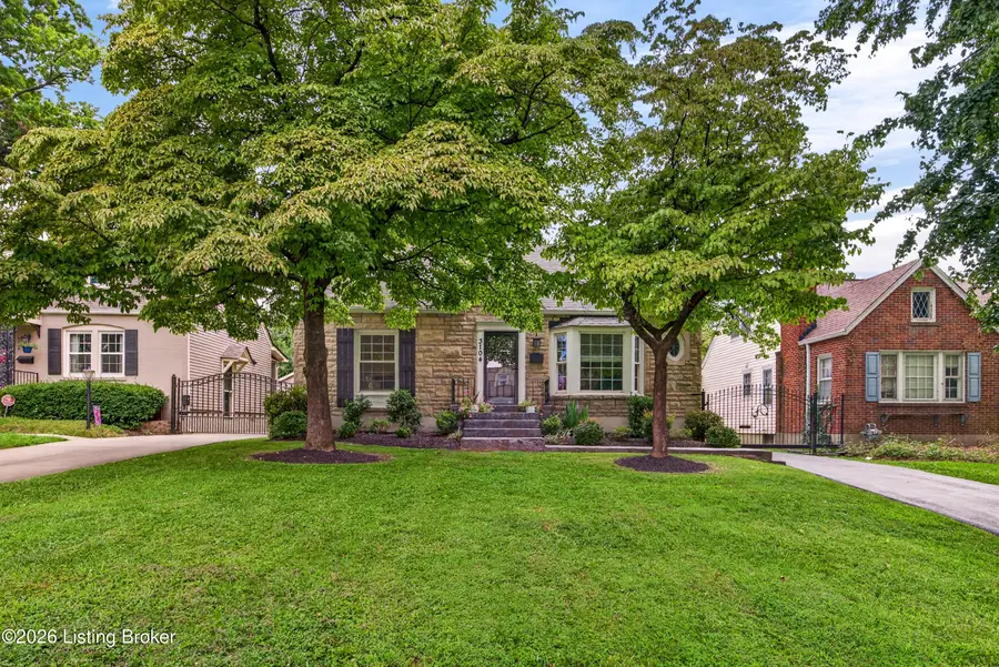 3104 Eagle Pass, Louisville, KY 40213 - #3