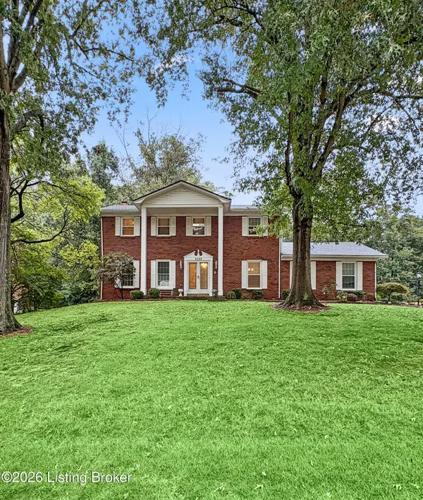 2522 Windsor Forest Dr, Louisville, KY 40272