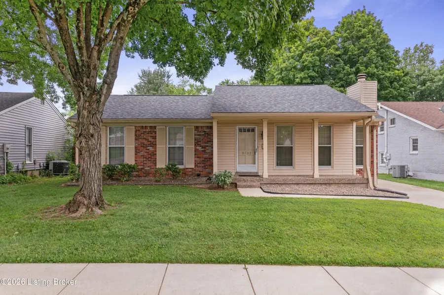 9302 Marse Henry Dr, Jeffersontown, KY 40299 - #3