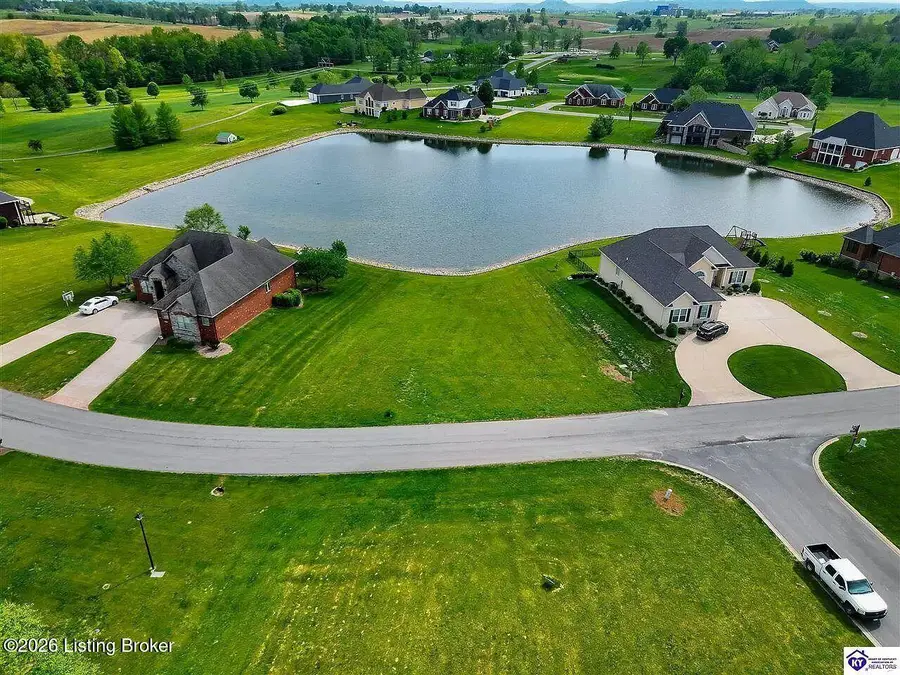 48 Fairway Dr, Lebanon, KY 40033 - #2