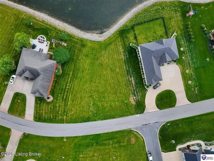 48 Fairway Dr, Lebanon, KY 40033 - #3