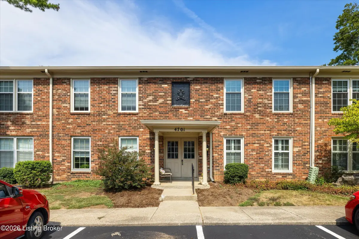 4701 Trowbridge Terrace #104, Louisville, KY 40207 - #1