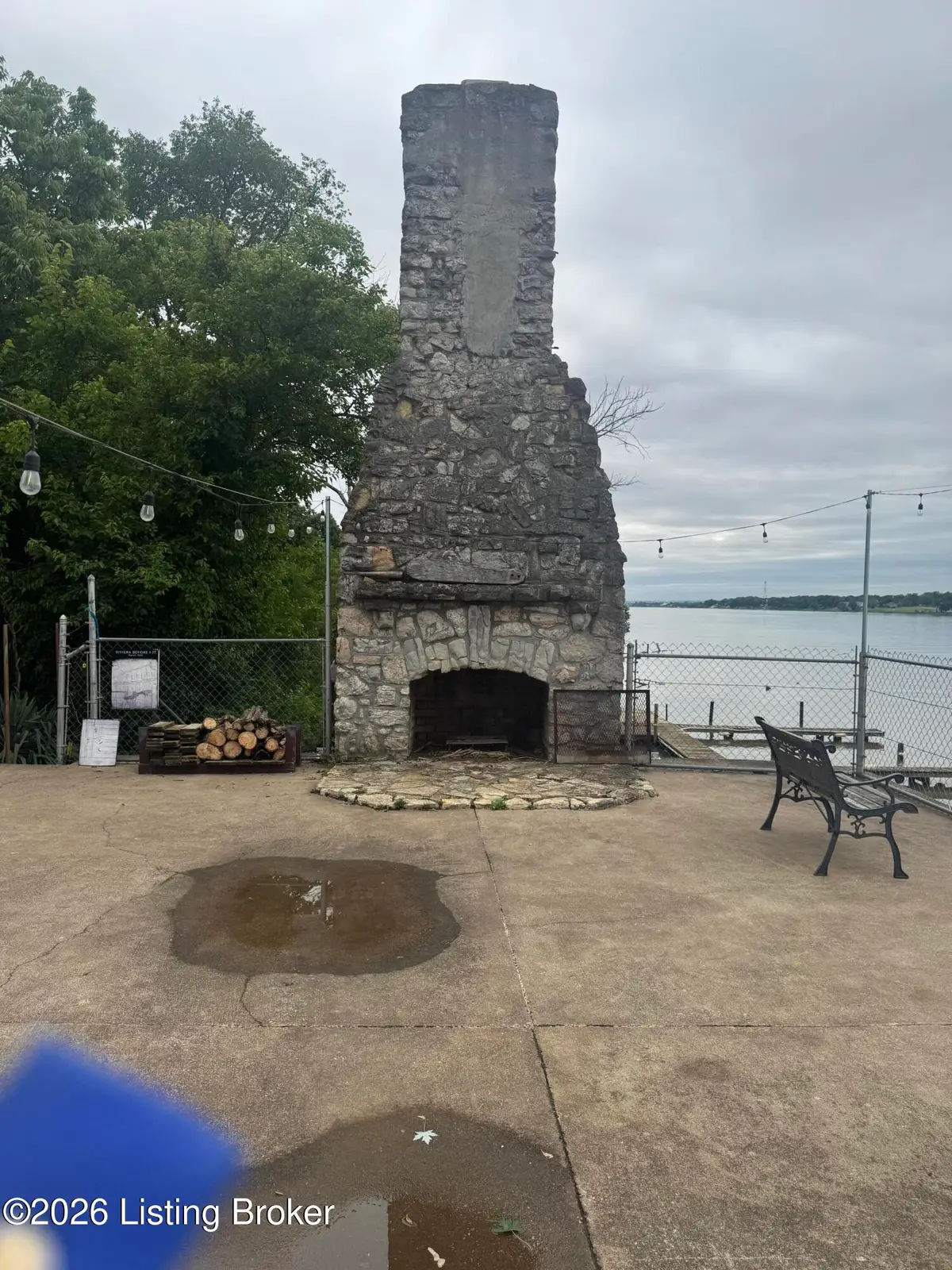 911 W Riverside Dr, Louisville, KY 40207 - #1