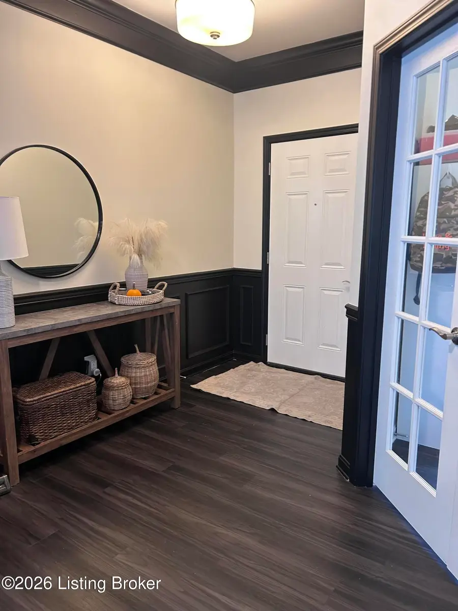 11802 Beacon Ct, Louisville, KY 40299 - #3