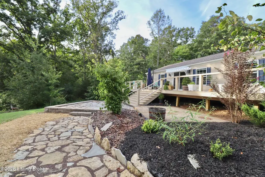 281 Buckman Hollow Rd, Shepherdsville, KY 40165 - #2