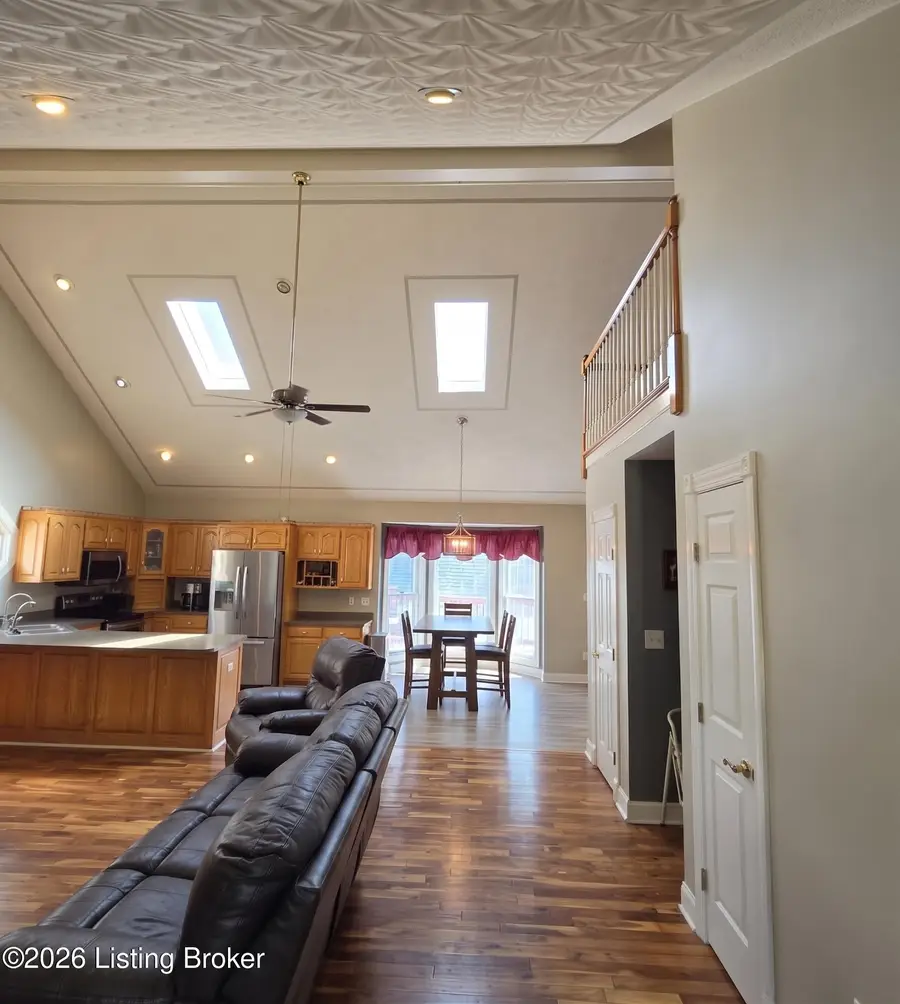 4013 Stonelanding Ct, Louisville, KY 40272 - #3