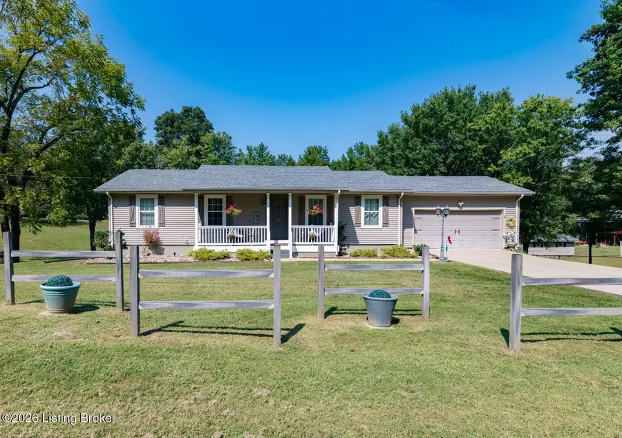 900 Hickory Dr, Vine Grove, KY 40175 - #3