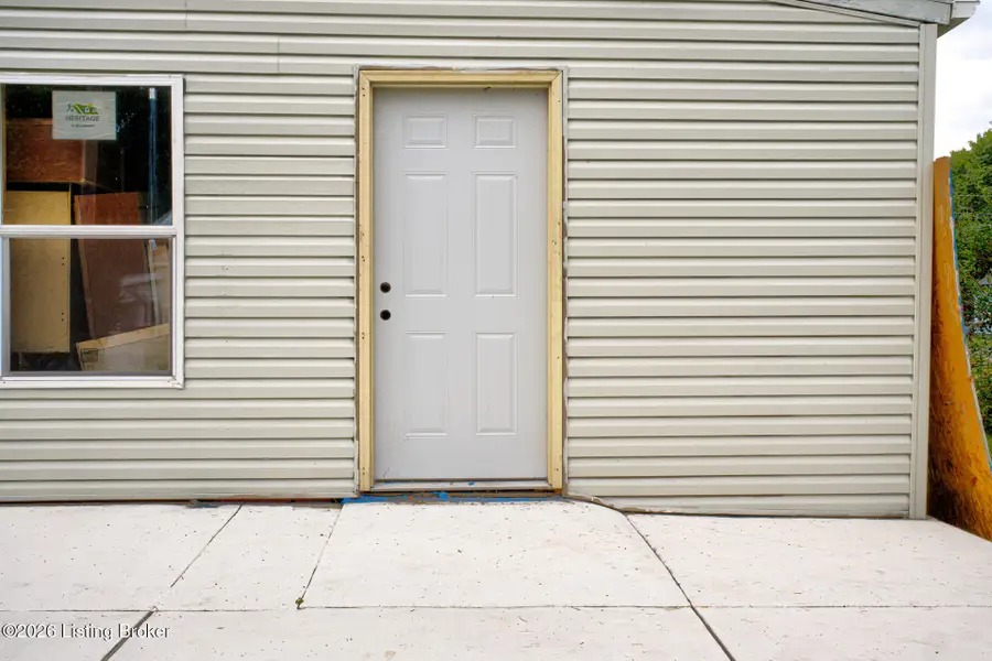 2305 Bolling Ave, Louisville, KY 40210 - #2