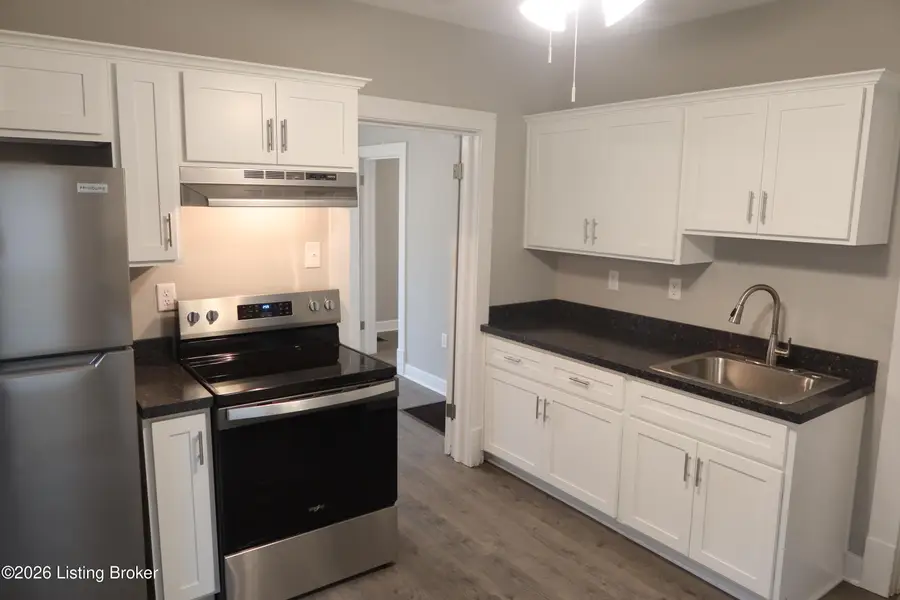 544 W Whitney Ave, Louisville, KY 40215 - #3