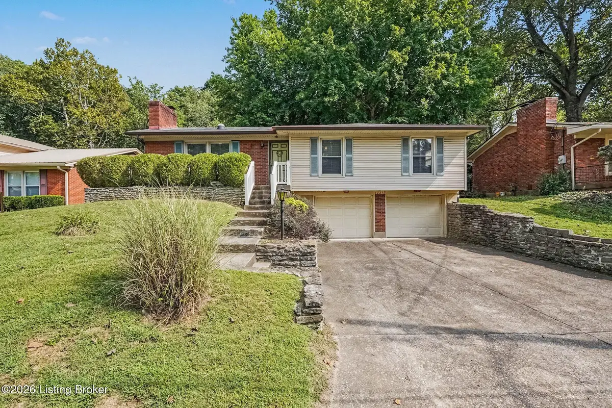 10217 Eve Adam Dr, Louisville, KY 40272 - #1