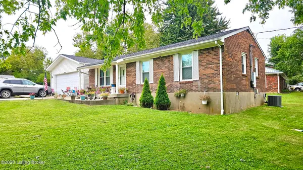 422 Vernon St, Eminence, KY 40019