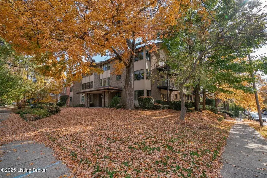 2500 Glenmary Ave #APT 303, Louisville, KY 40204 - #3