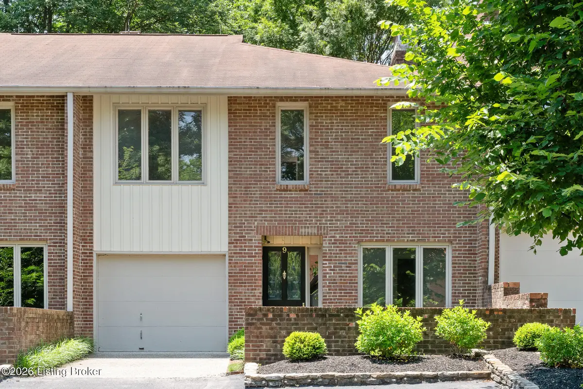 4112 Massie Ave #APT 9, Louisville, KY 40207 - #1