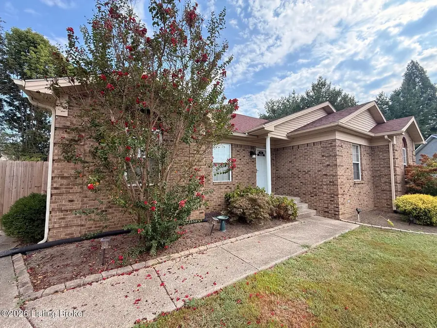 7103 Glen Echo Pl, Louisville, KY 40258 - #2