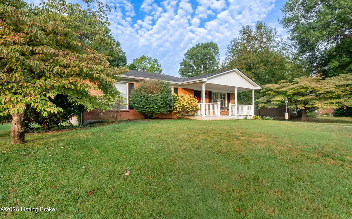 904 Girard Dr, Louisville, KY 40222 - #1