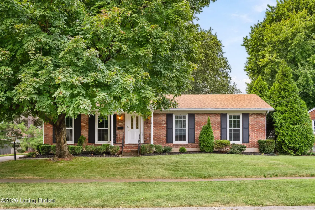 4112 Wimpole Rd, Louisville, KY 40218 - #1