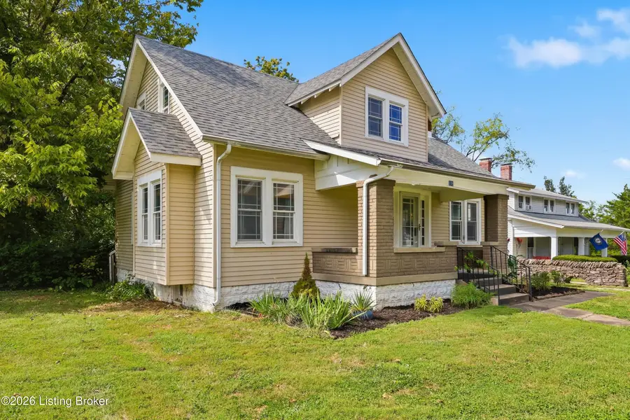 108 1st St, Simpsonville, KY 40067 - #2