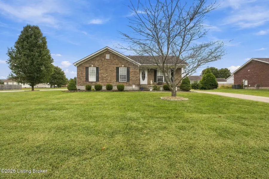 375 Forest Ridge Dr, Mount Washington, KY 40047 - #3