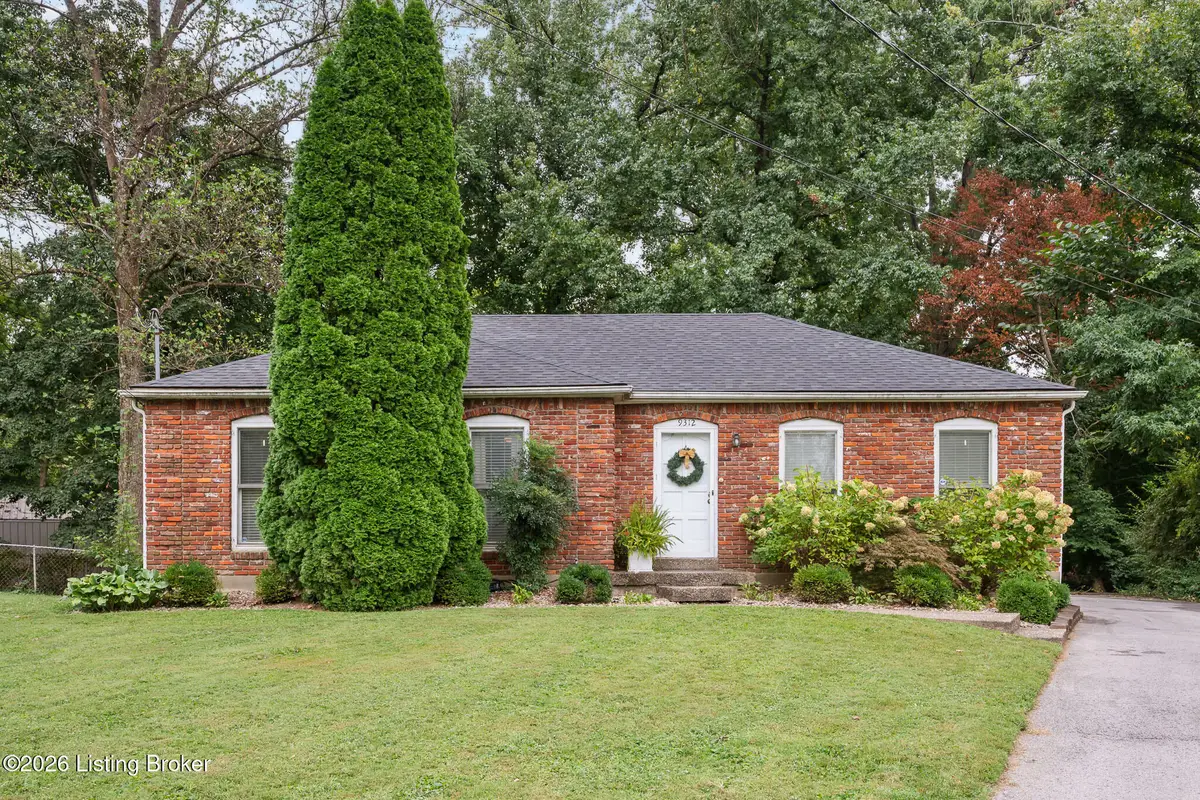 9312 Le Beau Ct, Jeffersontown, KY 40299 - #1