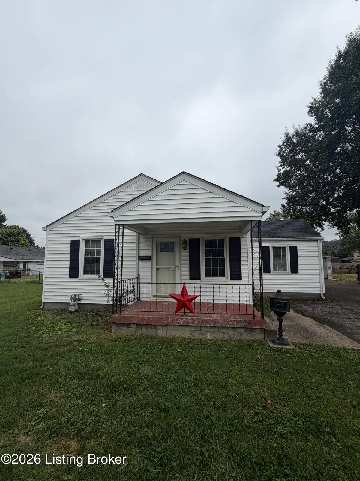 7475 Virginia Ave, Louisville, KY 40258 - #1