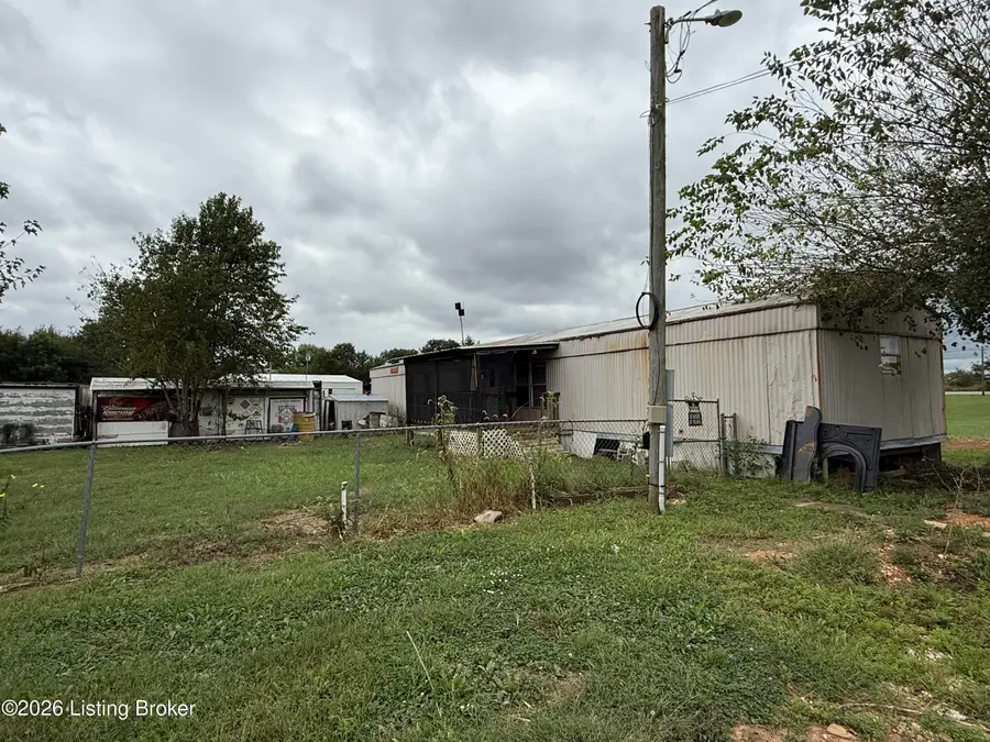 1012 Kentucky 79, Irvington, KY 40146 - #3