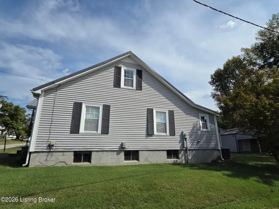 115 Perry St, Bloomfield, KY 40008 - #3