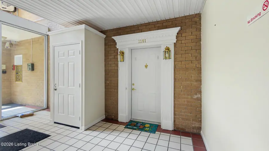 8508 Atrium Dr #1101, Louisville, KY 40220 - #3