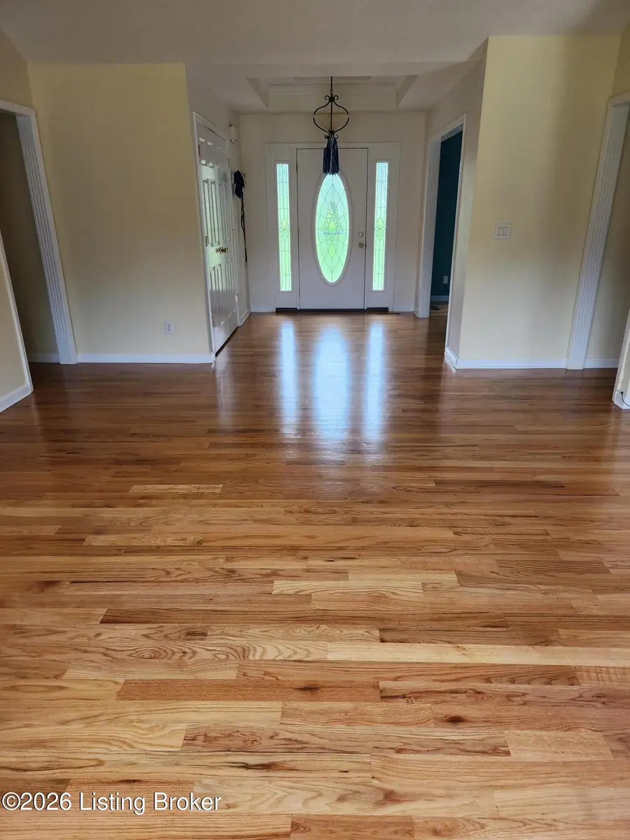 2525 Elmburg Rd, Shelbyville, KY 40065 - #2