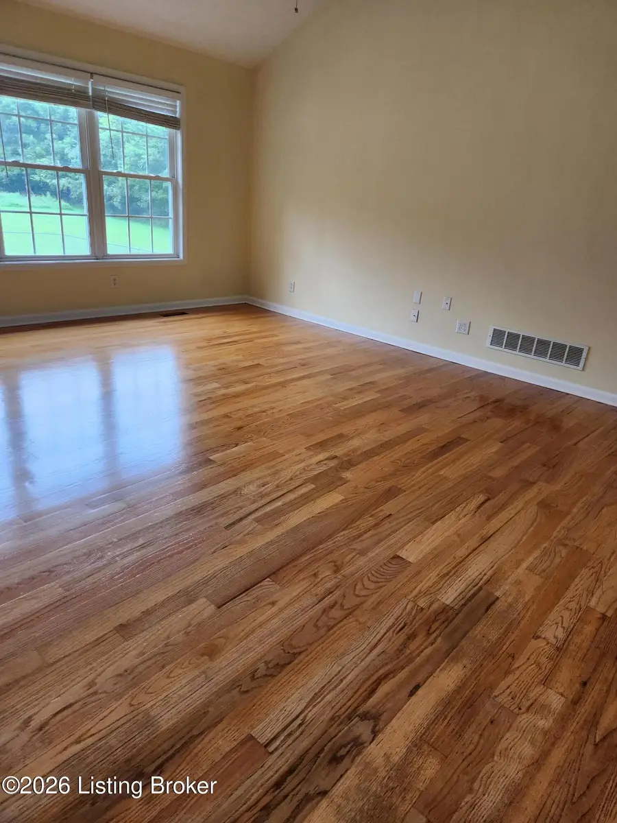 2525 Elmburg Rd, Shelbyville, KY 40065 - #3