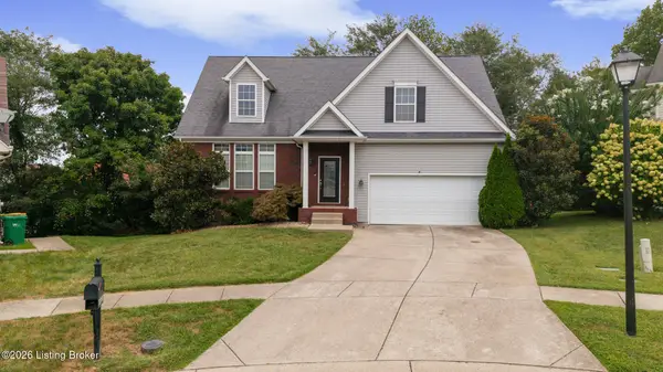 12316 Amber Woods Ct, Louisville, KY 40245