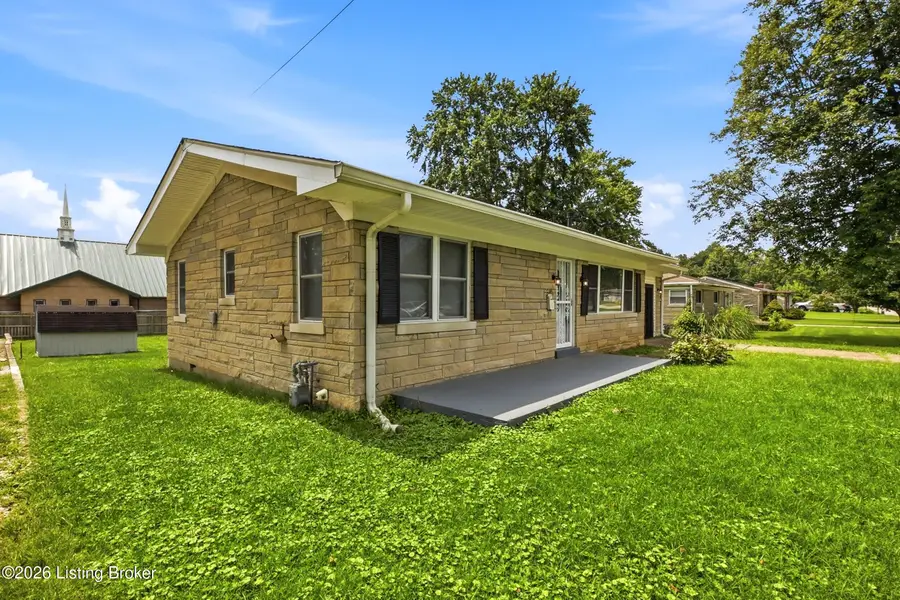 6412 South Dr, Louisville, KY 40272 - #3