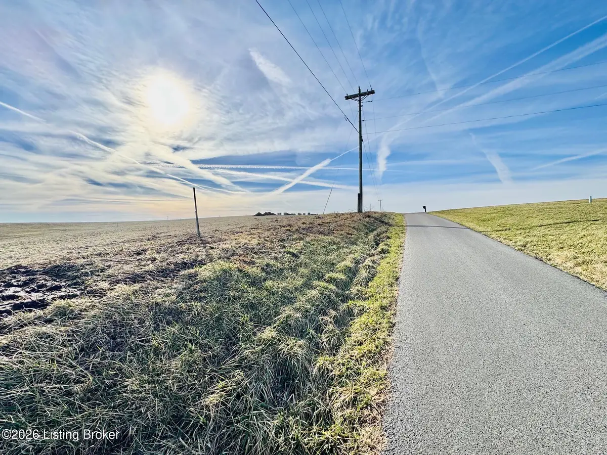 208 Mattingly Ln, Springfield, KY 40069 - #1