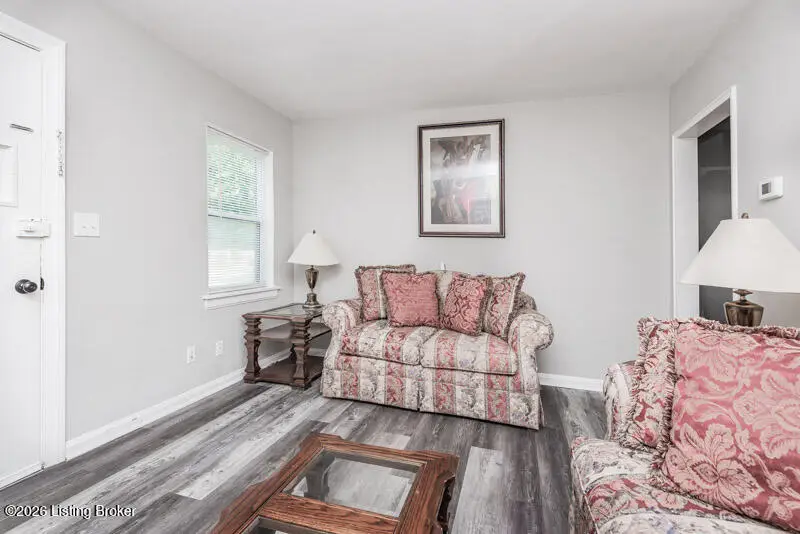 1157 S 43rd St, Louisville, KY 40211 - #3