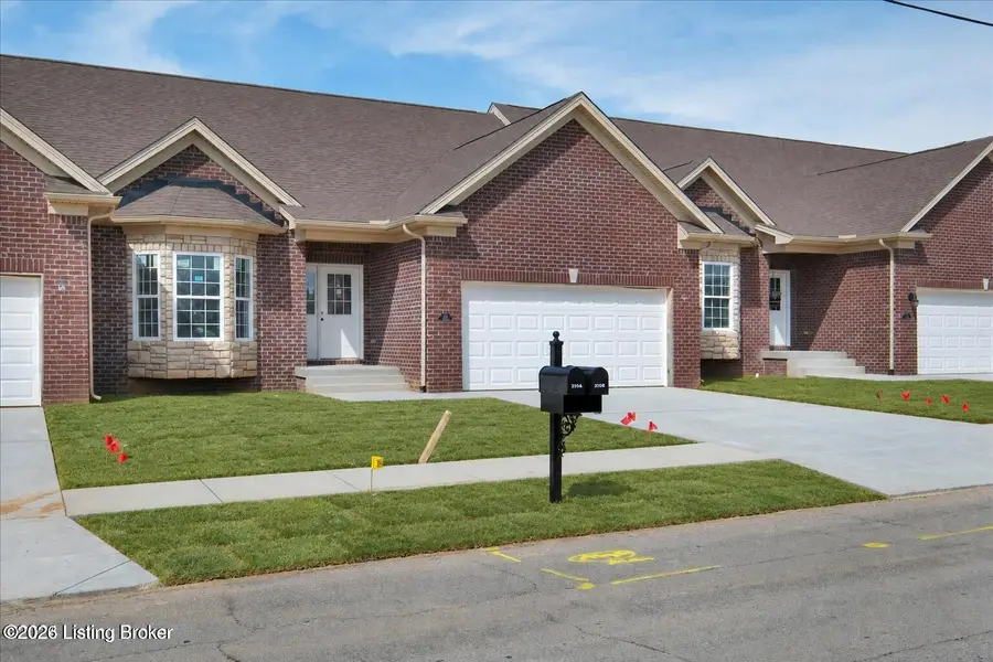 310 Christman Ln #B, Shepherdsville, KY 40165 - #2