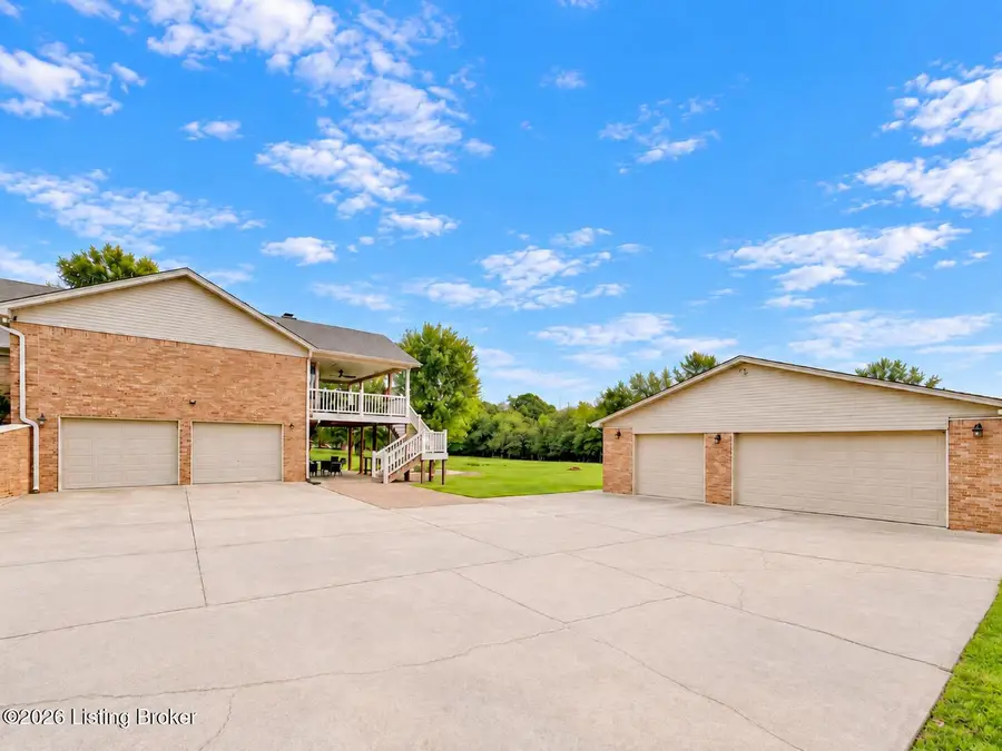 307 Laverne Ct, Mount Washington, KY 40047 - #2