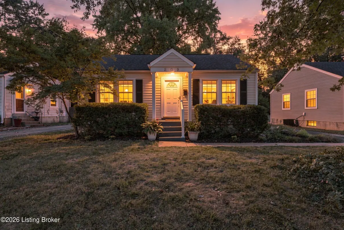 209 Bonner Ave, Louisville, KY 40207 - #1