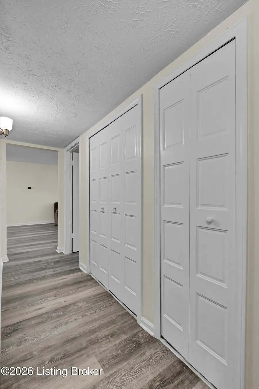 337 El Conquistador Pl, Louisville, KY 40220 - #3