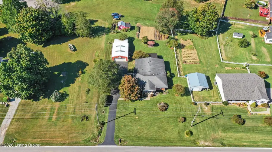 1911 Old Lawrenceburg Rd, Frankfort, KY 40601 - #2