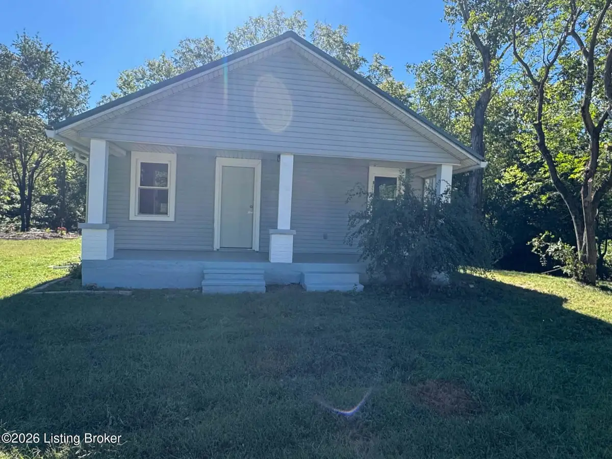 420 Park St, Cave City, KY 42127 - #1