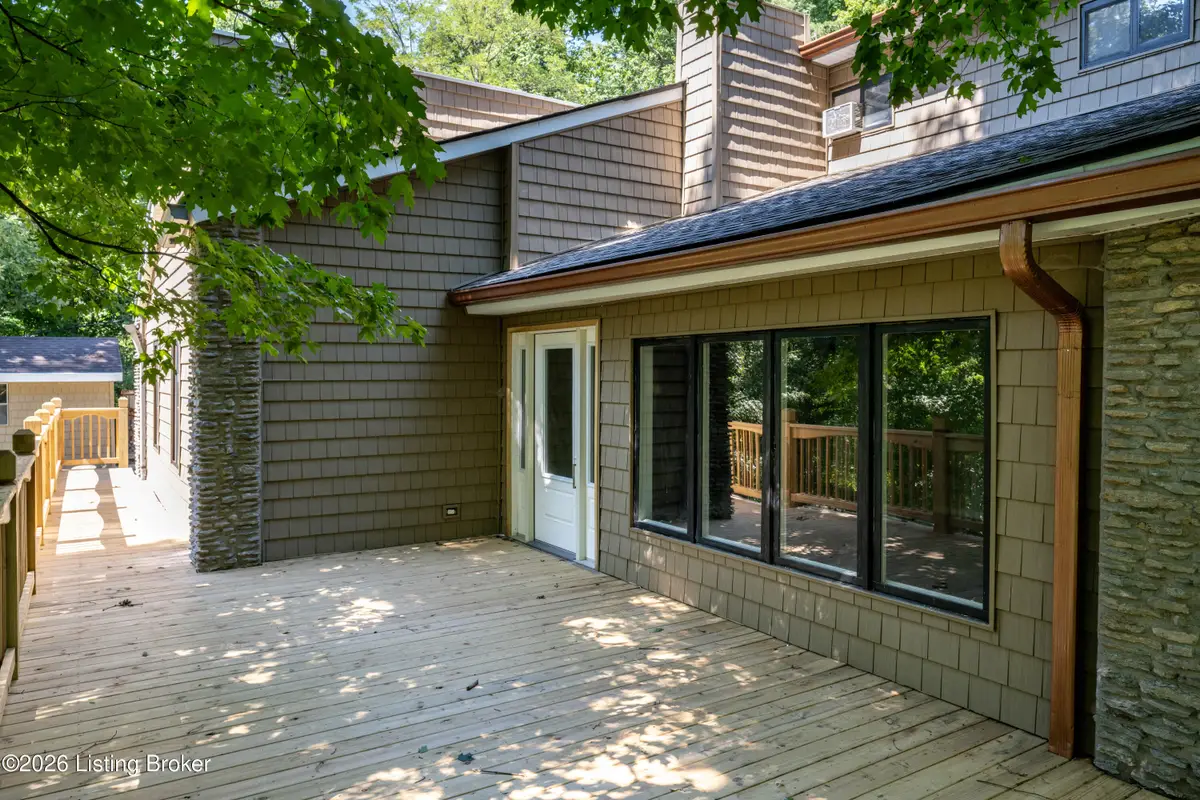 2610 Arnoldtown Woods Rd, Louisville, KY 40214 - #1