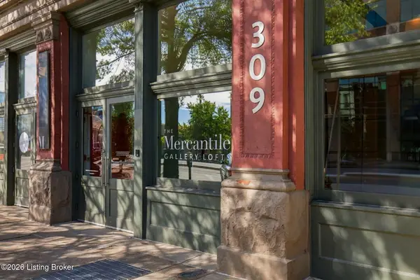309 E Market St #302, Louisville, KY 40202